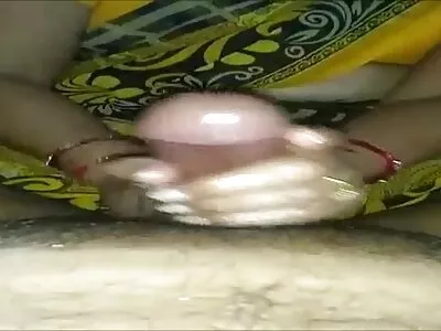 দুটো বিএফ সেক্সি ভিডিও অপেশাদার বাচ্চা পা ব্যবহার করছে