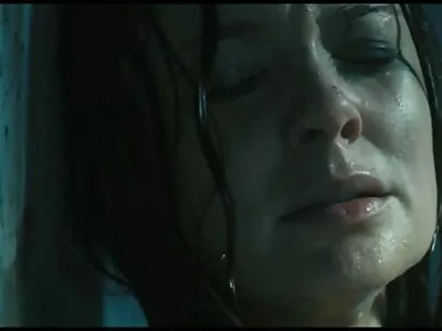 একজন বেশ্যা নেপালি সেক্সি বিএফ মজা করছে
