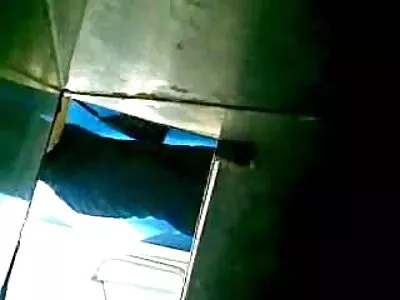 বিগ টাইট সেক্সি বিএফ মেয়ের একটি নতুন খেলনা আছে